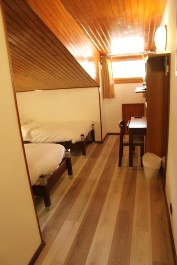 Hotel Davost Форни ди Сопра Екстериор снимка